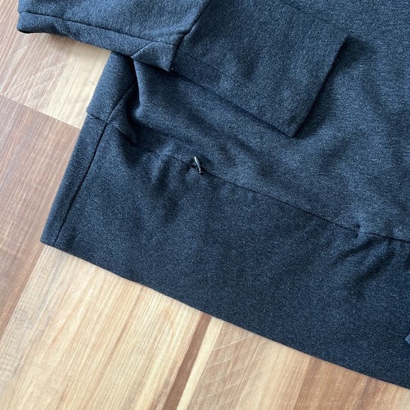 Nike Cropped Sweatshirt - Picture 2 of 3